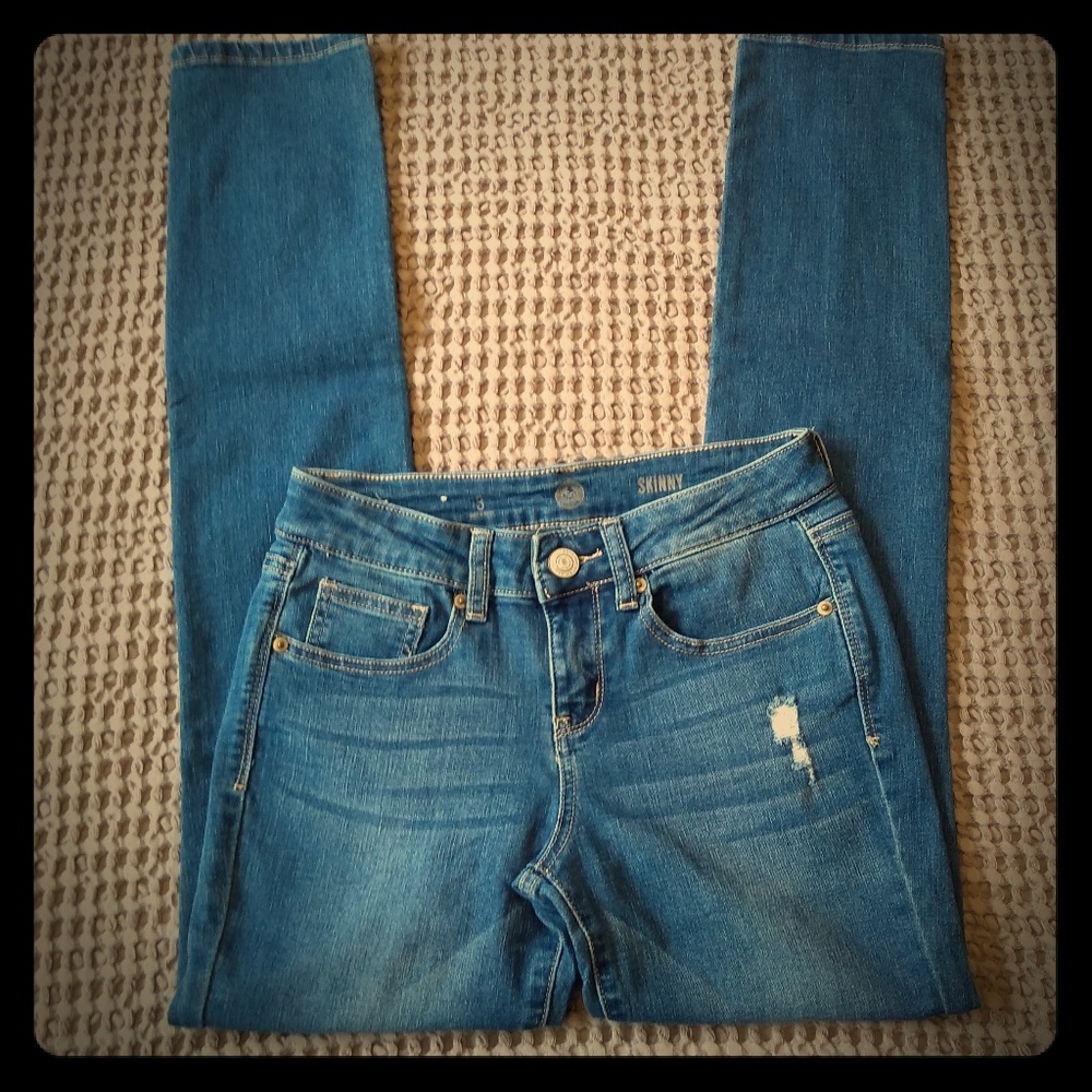So skinny blue jean slight stretch
